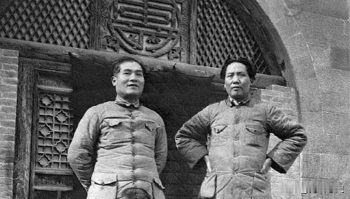 “主席人生中的至暗时刻”1960年，记者斯诺在北京见到了毛主席，在两人交谈甚欢时