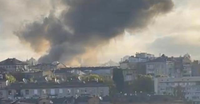 很多人好奇，俄罗斯天天空袭乌克兰，但是为什么乌克兰依旧是不痛不痒的？说白了，这不