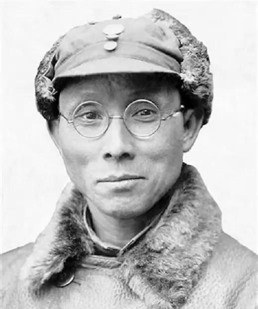 1952年，毛主席对邓子恢说：我还有个女儿在龙岩，查一下还在不在“主席，您刚