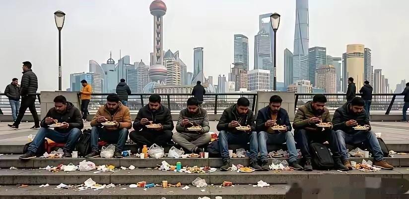 不知道从啥时候起，只要长了张外国脸，踏上咱这片土地，立马自带“尊贵光环”。来溜达