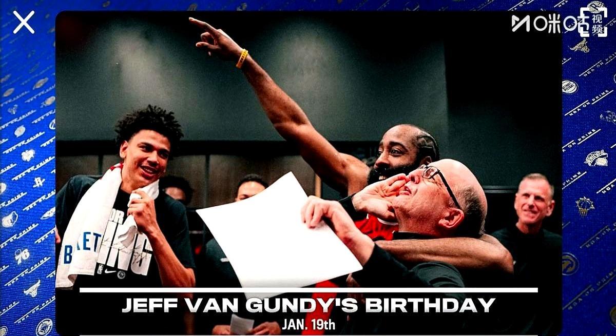 比尔刚签就躺，直接报销，快船开局像被抽了发动机。伦纳德膝盖一好，31场轰2