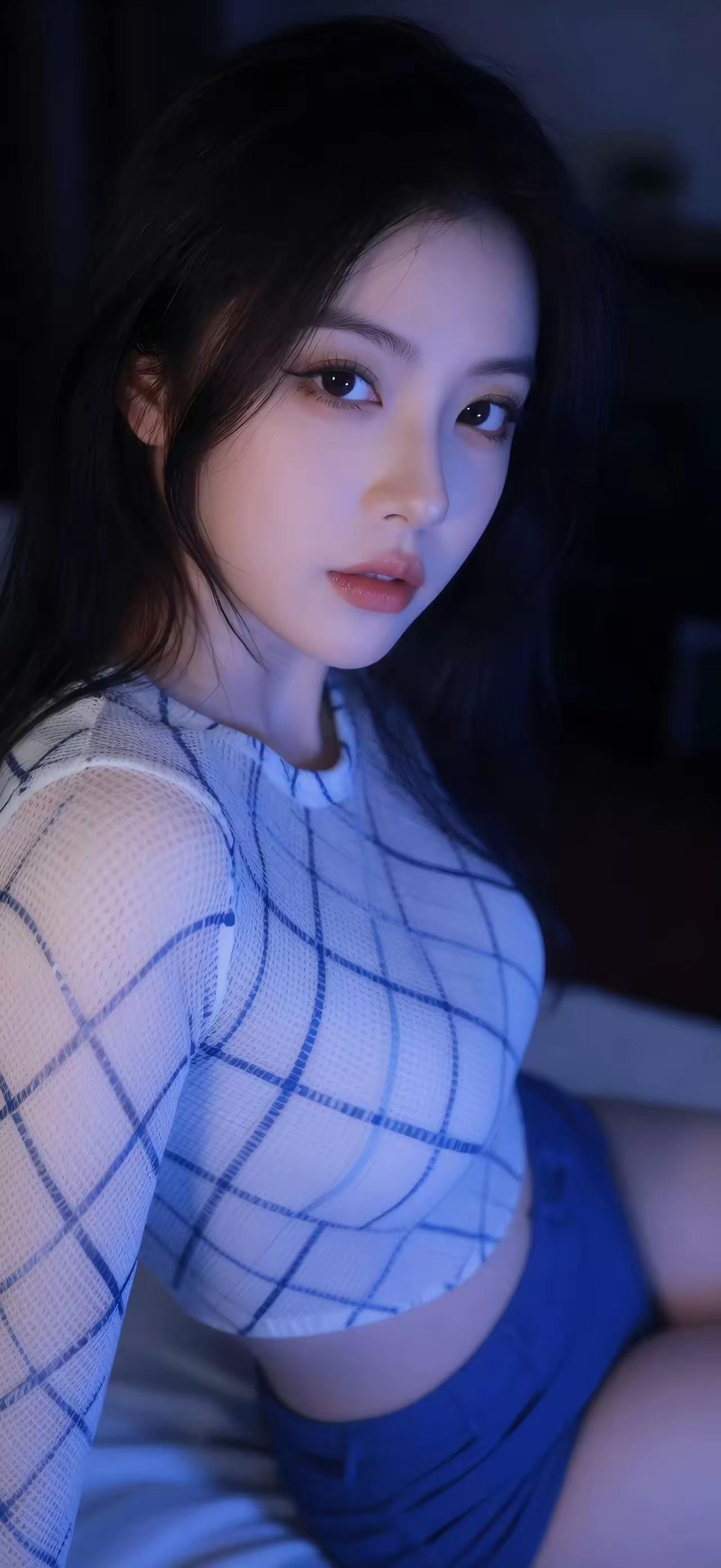 没穷过的人不知道人心有多凉。没富过的人不知道人情有多假。