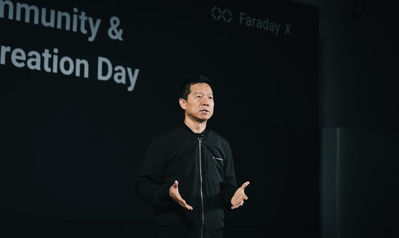 贾跃亭这是带来了个巨大的惊喜啊，担任法拉第未来联席CEO没几天就收获了1000辆