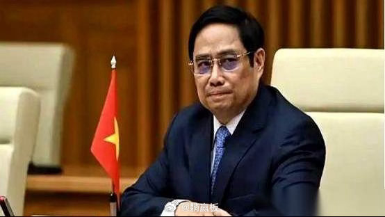 455只手在越南国会举了起来，只有4票反对。决议通过：废掉全国用了上百年的老式米