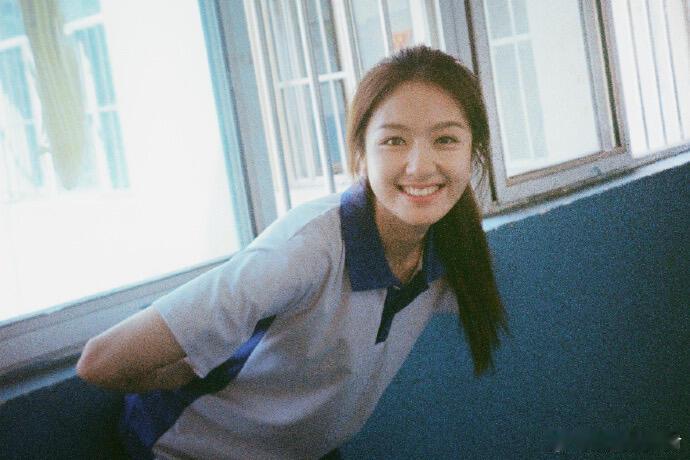 李兰迪我奶我妈的情孙情女永远会被李兰迪亲情戏打动从奶奶到妈妈，李兰迪的夏孜把三