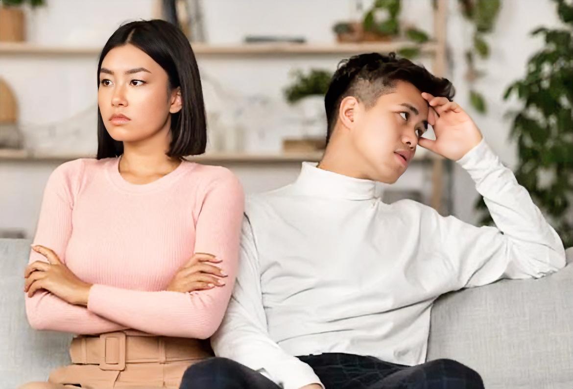 婚姻中想要长寿，要远离这种伴侣第一，TA的语言是带刺的。刚开始或许只是无心抱