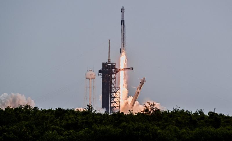 中国航天未来20年能否超越美国，这是个超有看头的话题。从2025年数据看，美国全