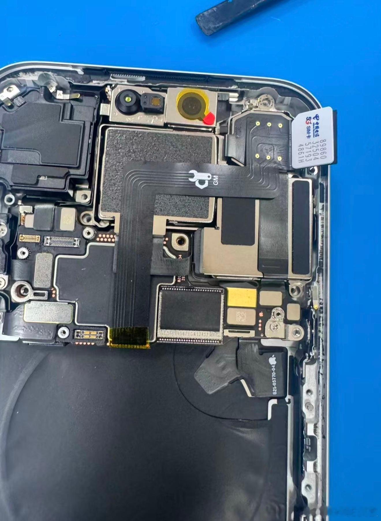 现在不要碰美版的iPhone17Pro系列！两个系列都别碰！不要瞅着那两千块