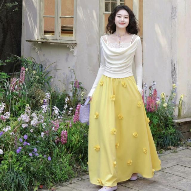 春夏的绝美穿搭,落落大方,高级又时髦,做优雅女人