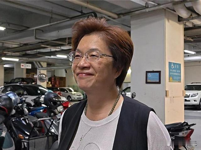 不得不说魏平政才是“大智若愚”之人，到目前为止，竞办主委位子还给王惠美留着，哪怕