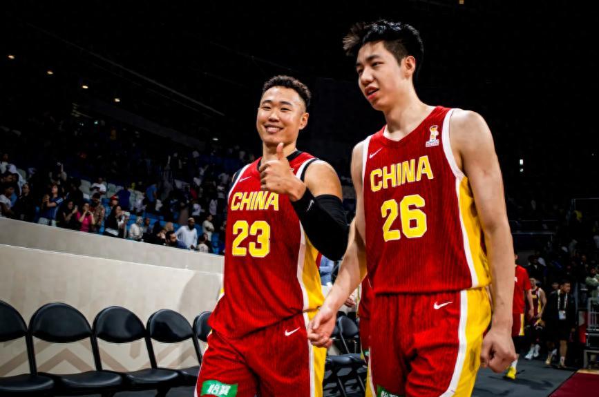 男篮大胜后传来2大利好！日本队帮了大忙：韩国惨败小组垫底了？中国男篮83比5
