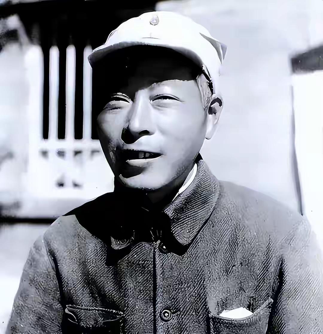 1945年，毛主席不让陈光当中央候补委员，陈光：我哪点对不起你？说起陈光这个