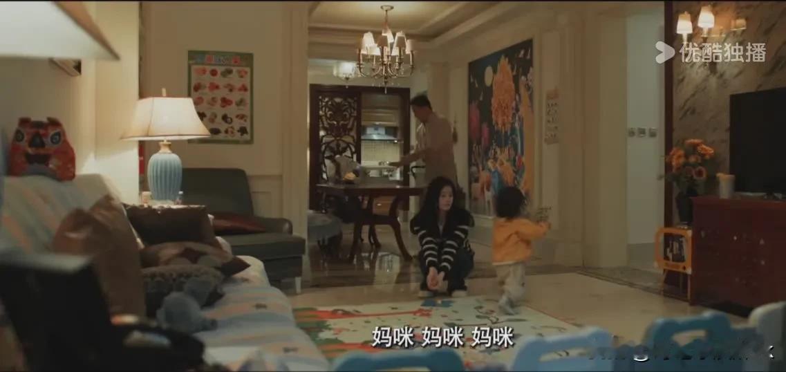 《以法之名》太好了，雅萍组长有老公女儿，这剧没有爱情[呲牙笑]我以为会是张译和