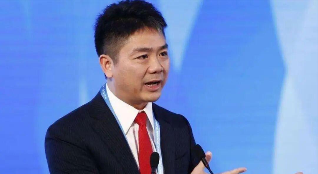 别再被“90万员工凑钱救京东”骗了！看着暖心，实际根本行不通。最近全网都在传，京