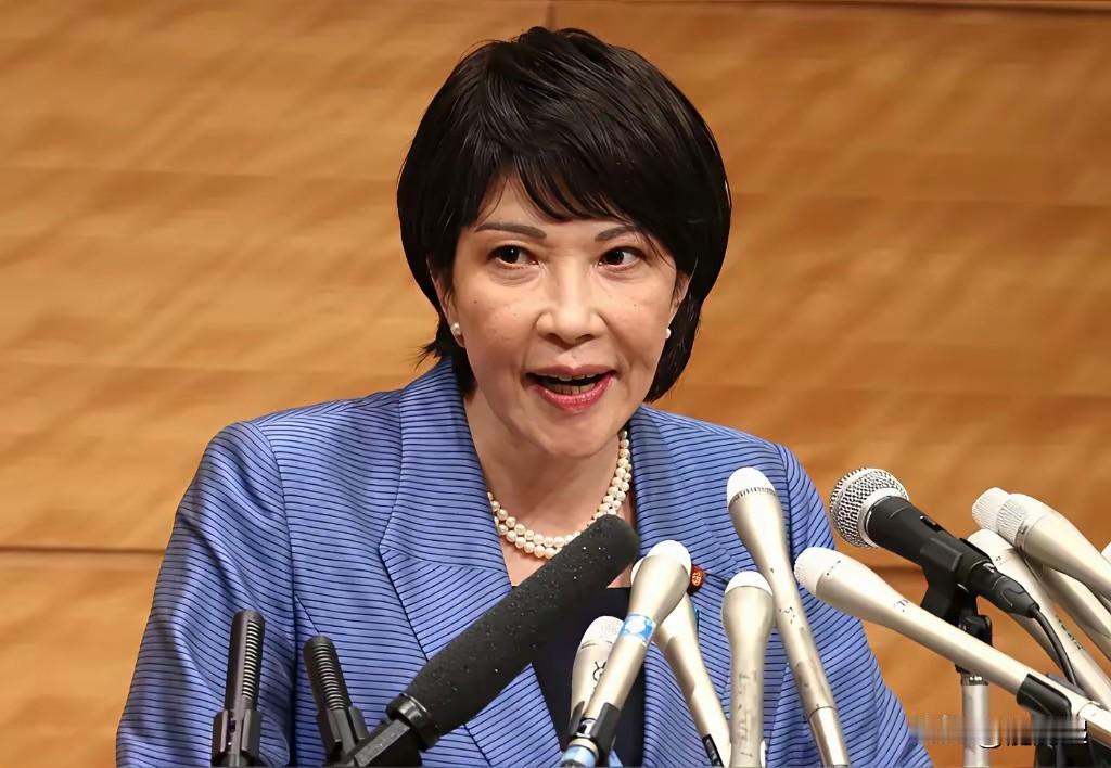 这是当年中日建交时技术性妥协带来的后果。当时的中国国力太弱，为了能够重新步入主流