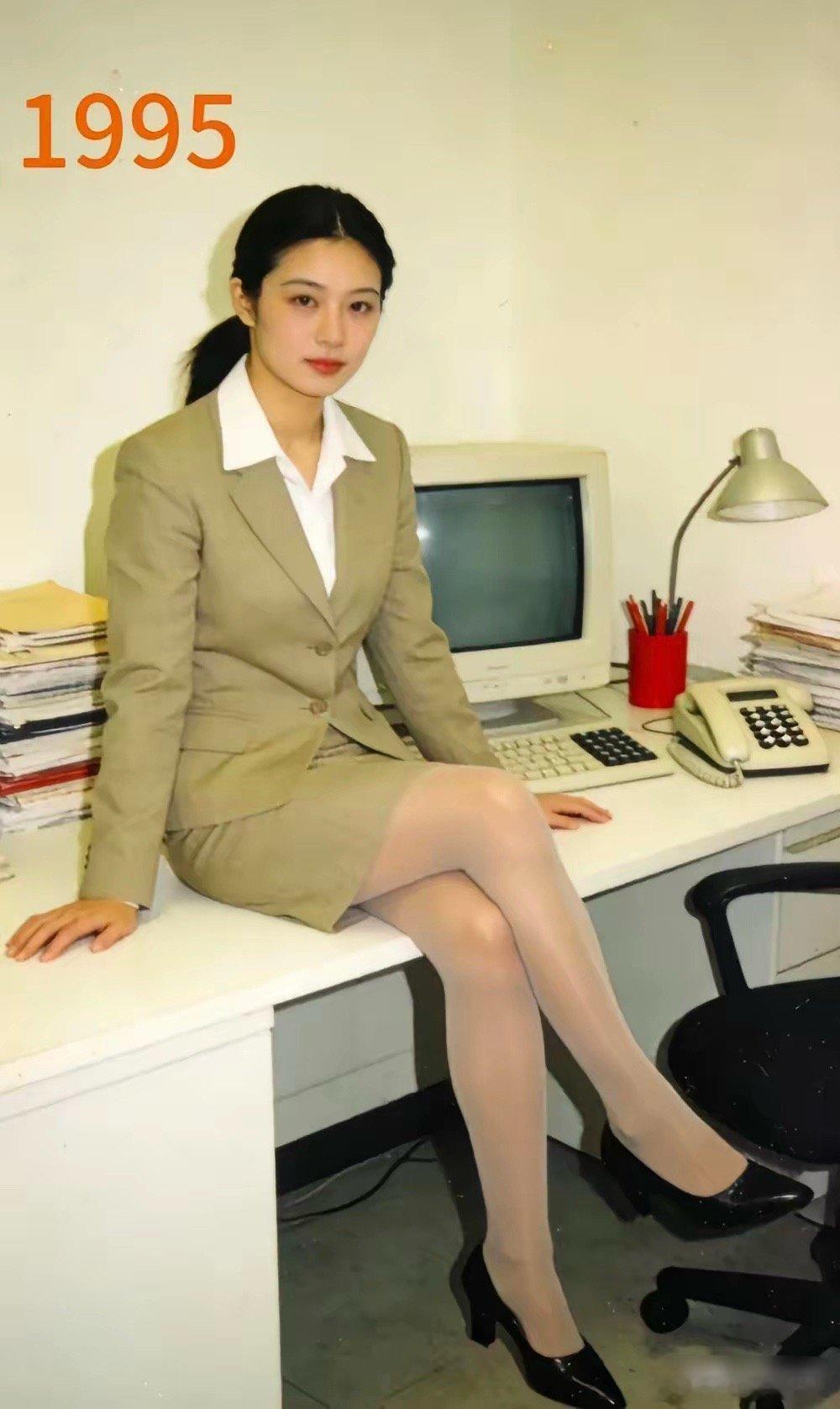 1995年就是公司的秘书，现在退休金应该有多少？