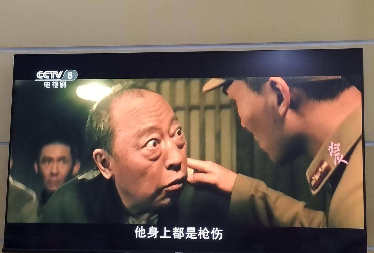 大红，这次我错怪你了。大红的长相，决定他扮演的角色，正面的不多。《都挺好》里自