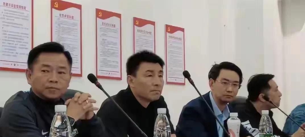 球队战绩不佳，泰山和亚泰接连发文致歉，不过成绩更差的河南队确实现在了另一条捷径，
