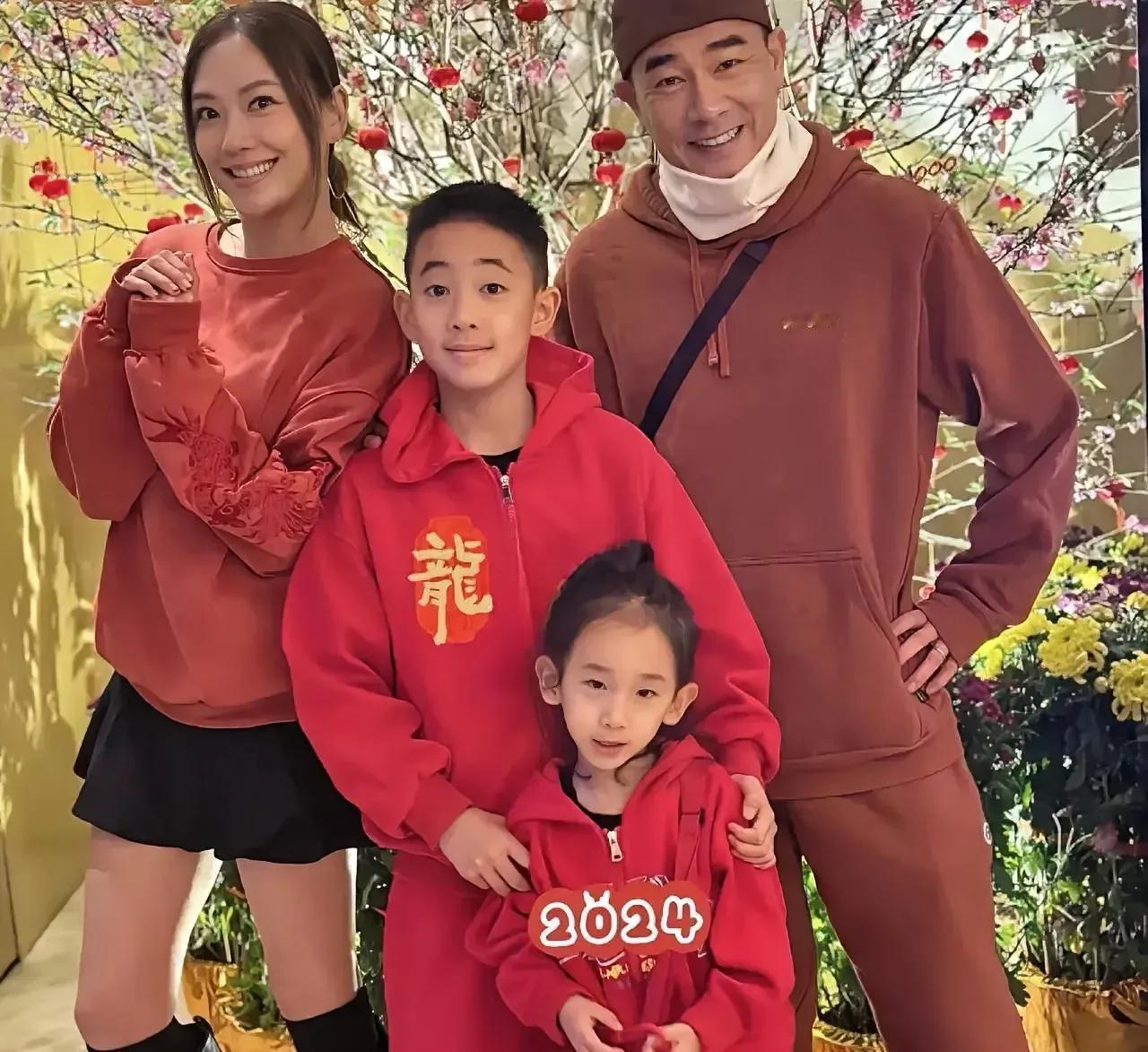 没想到性格大大咧咧的应采儿，也有这么传统的想法。应采儿在2021年改名为陈丁冉