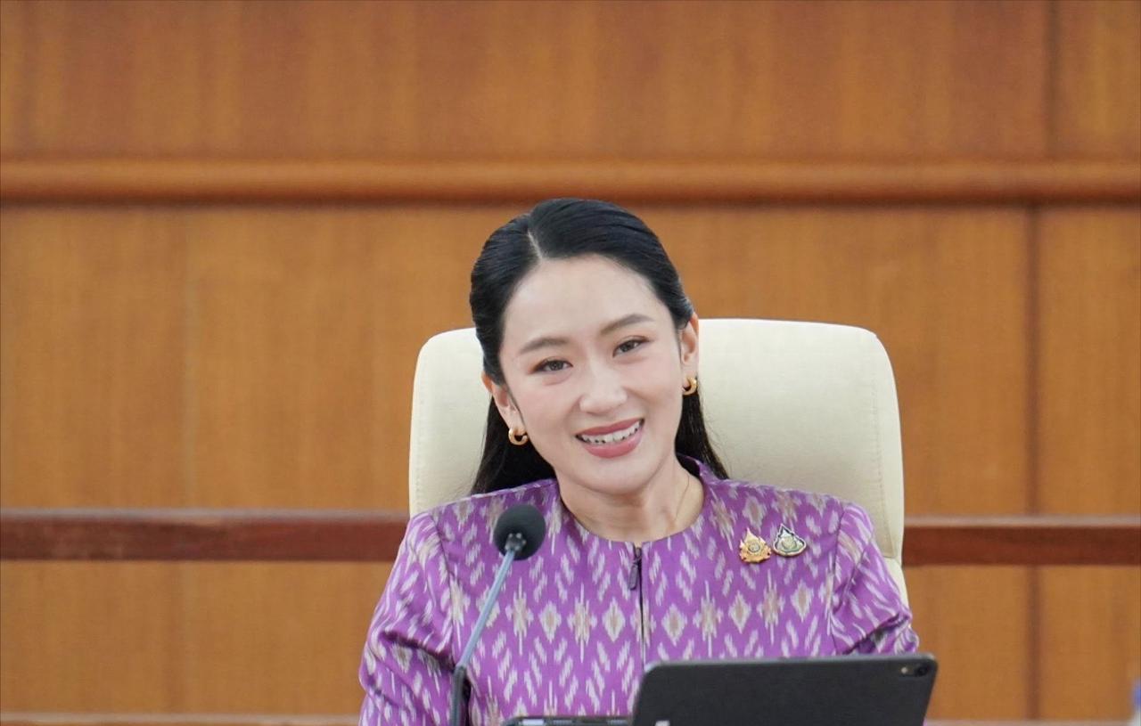 洪森彻底失算了！佩通坦就任文化部长第一天就给了他致命一击~洪森机关算尽，却没有