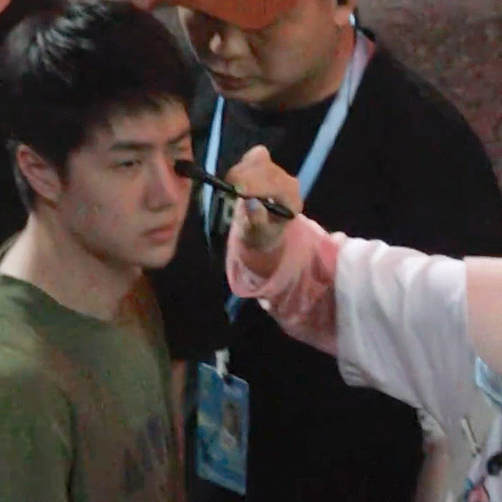 好笨好笨笨烁烁王一博​​​