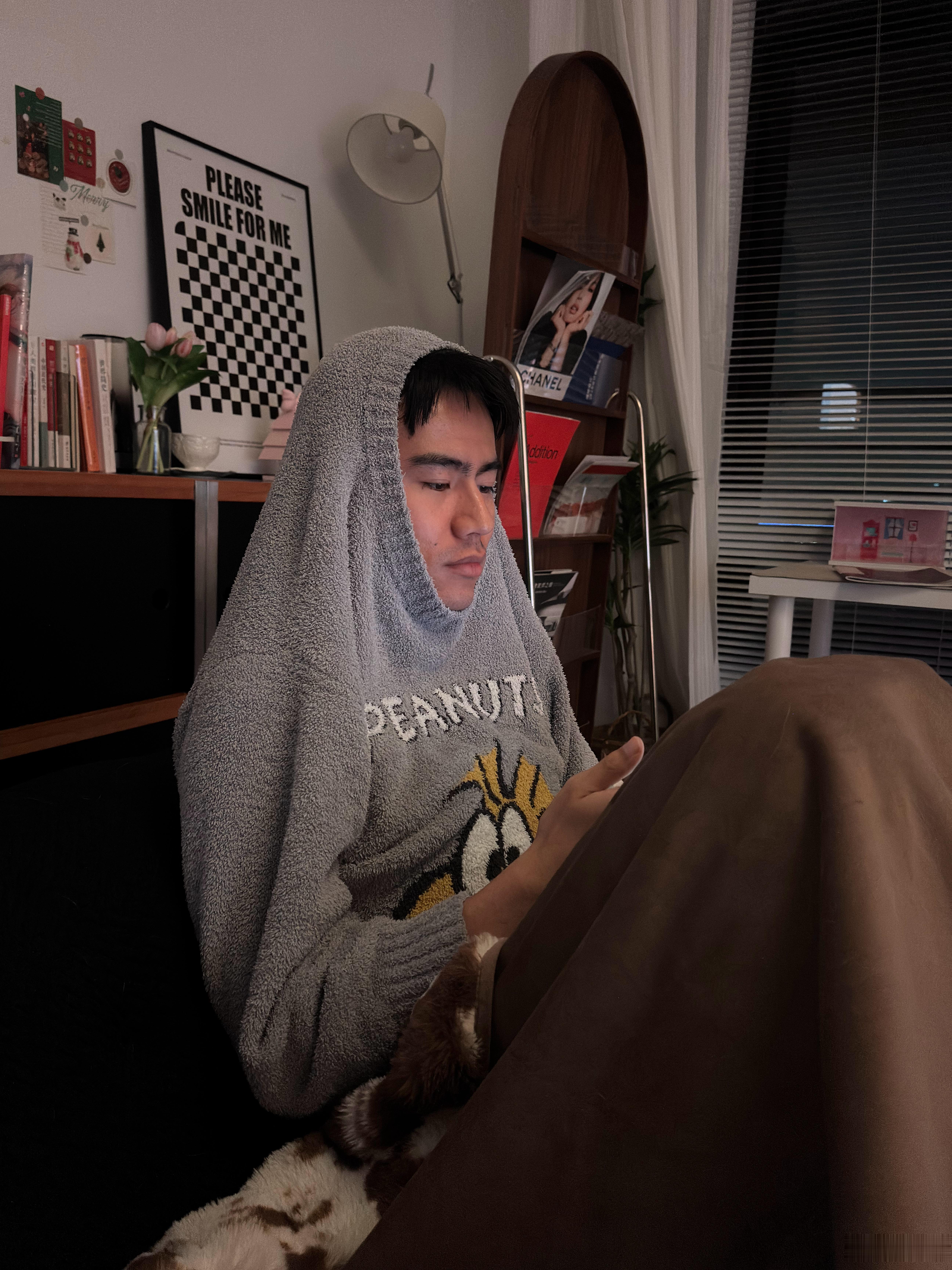 抬头吓我一跳，男生都这么幼稚的吗？•ᴗ•💧