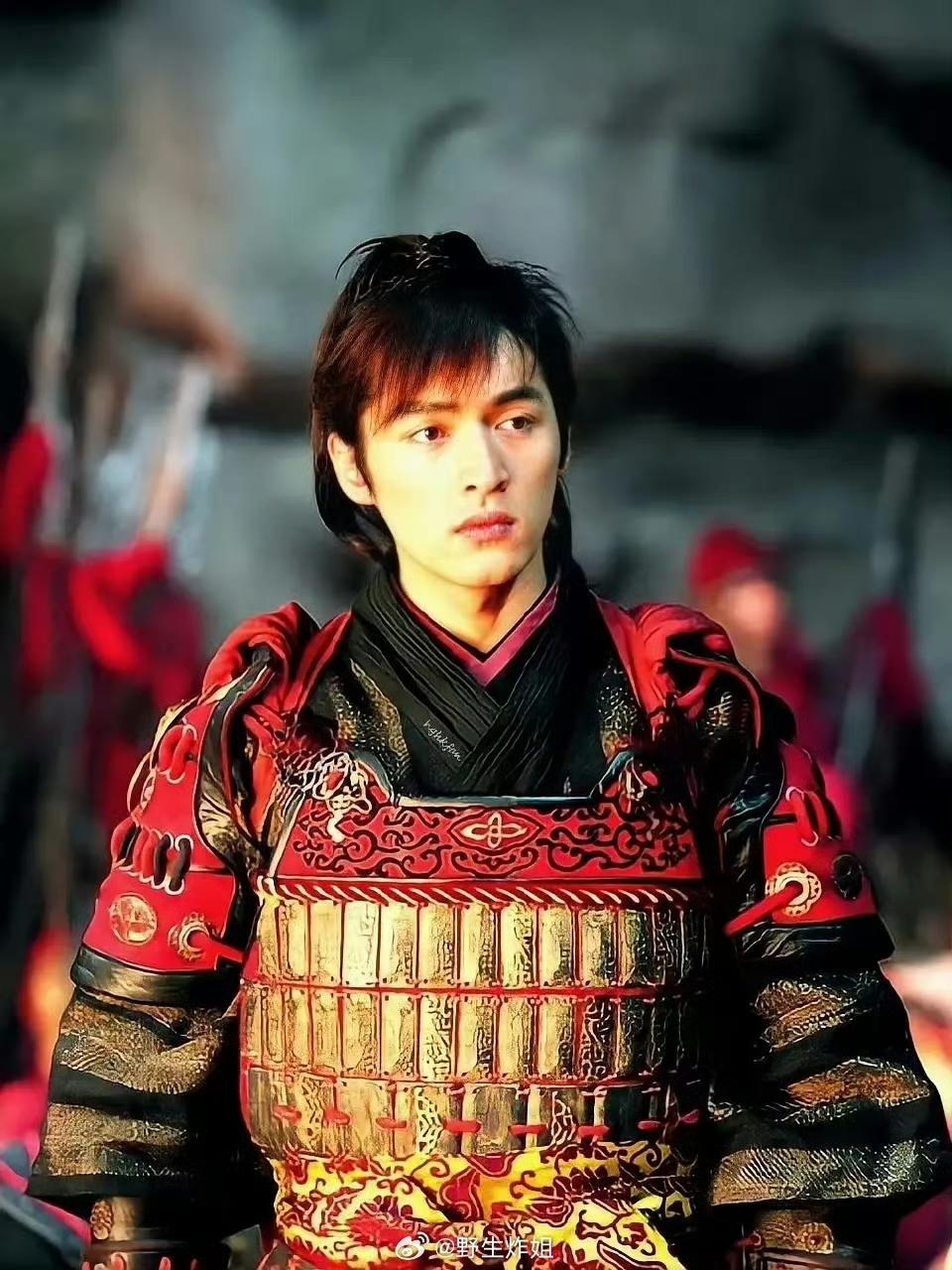 少年将军有胡歌吴磊，老年将军谁扛旗？少年将军有胡歌吴磊，中年将军有何润东