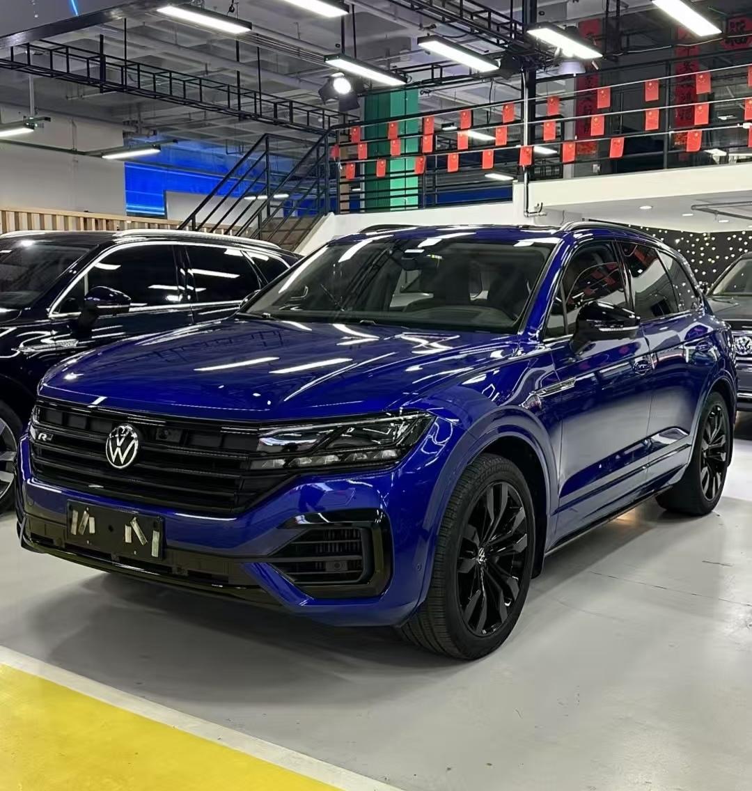 成功捡漏大V6途锐[比心]星期天逛了车市一整天，总算没白跑，这台低调到无人
