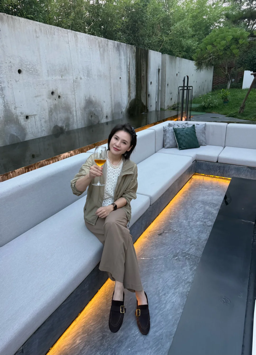带姜大师去了我在北京最喜欢的馆子1996 每次来都吃不腻，这个馆子之所...
