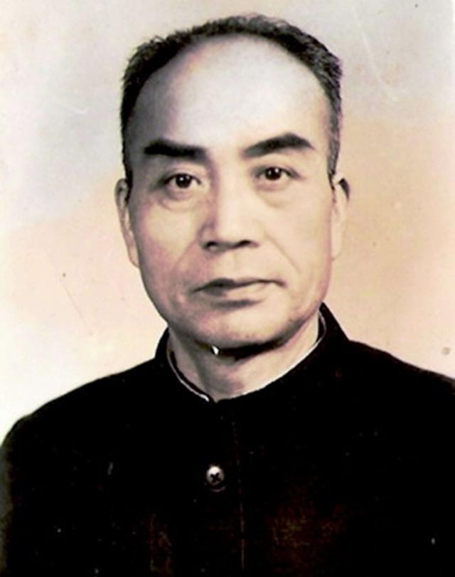 1943年，国军103师起义后，我军让103师截击一下23军，但103师师长曾元