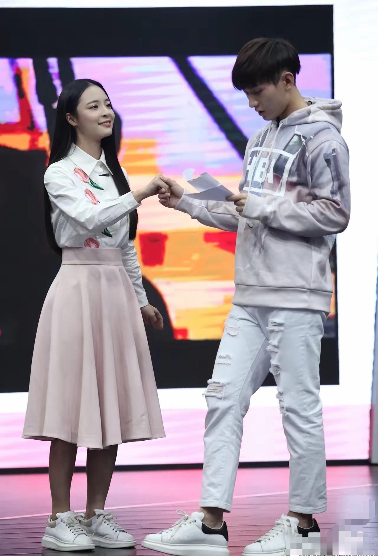 妈呀，成毅早期还有这一出呢