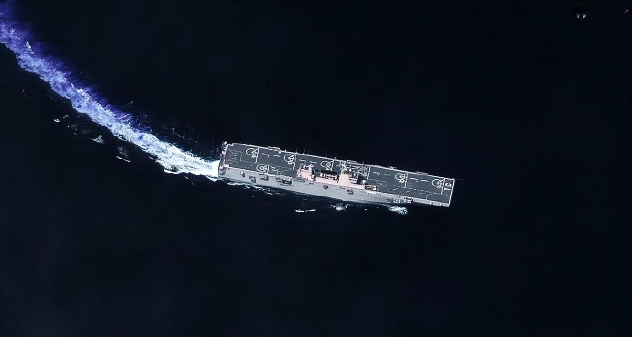 澳媒：“他来了，他又来了、这次还有075”！中国海军编队或再次绕澳航行！据澳