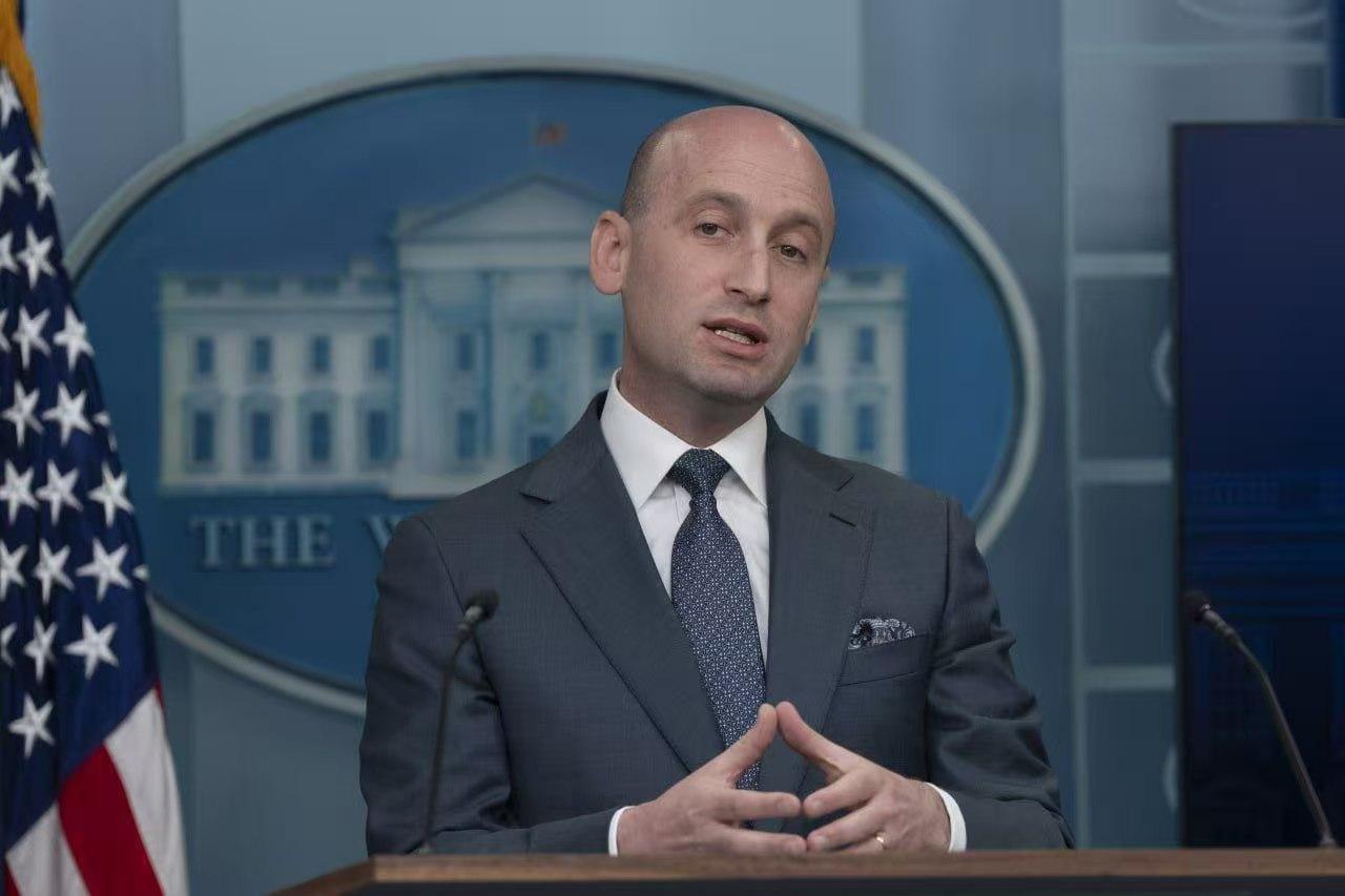 老美这是语不惊人死不休啊！斯蒂芬·米勒放言：国际法是给弱者准备的，你们可以尽