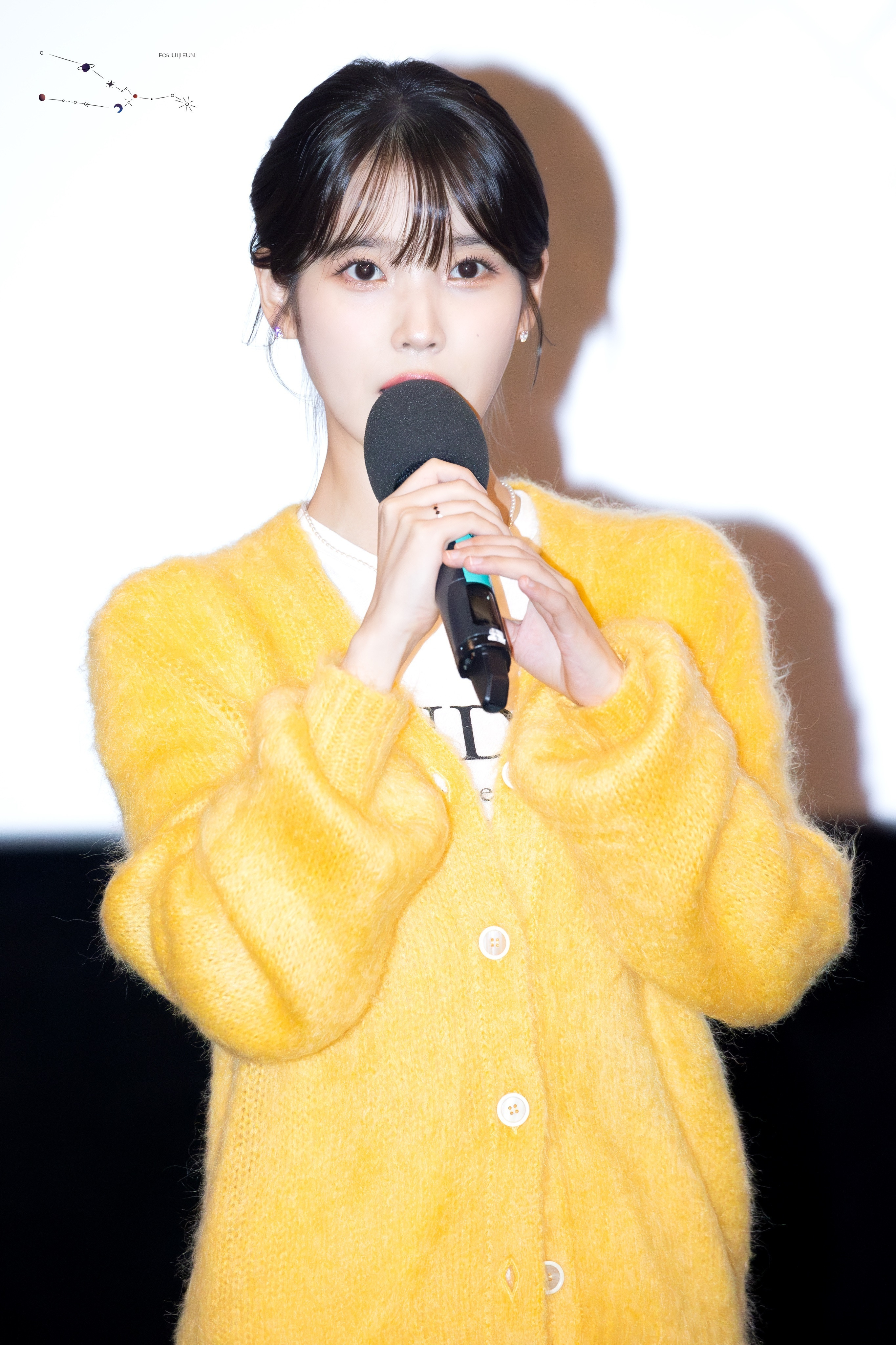 三年前的今天231013'TheGoldenHour'演唱会舞台问候iu壁