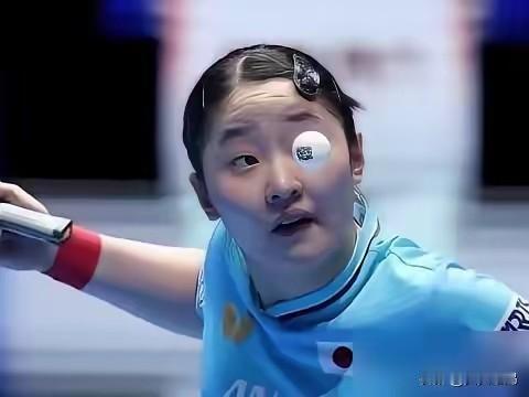 这张照片抓拍的太到位了，摄影水平真高，佩服佩服！张本美和
