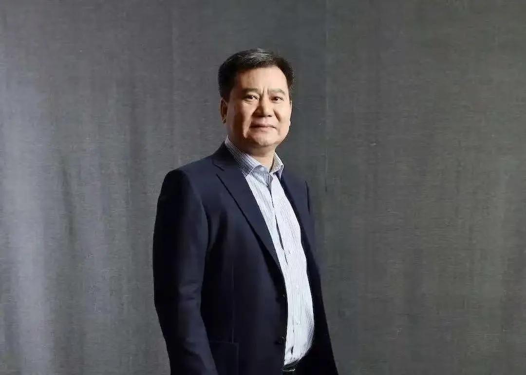 如果张近东几年前能听懂段永平这句话，或许就不会落得如今资产清零的下场。 关于