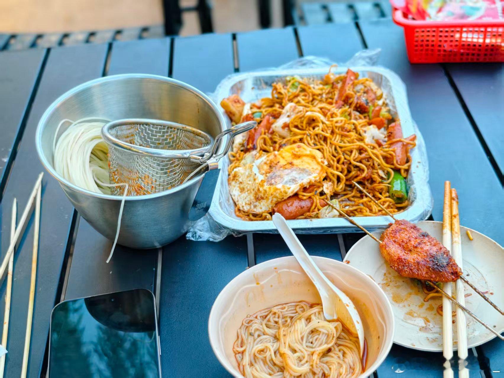 晚饭🥣还可以[墨镜]​​​