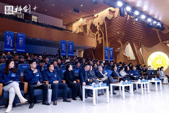 华为“天才少年”在上海创业获百万元大奖, 用AI变革高端制造业