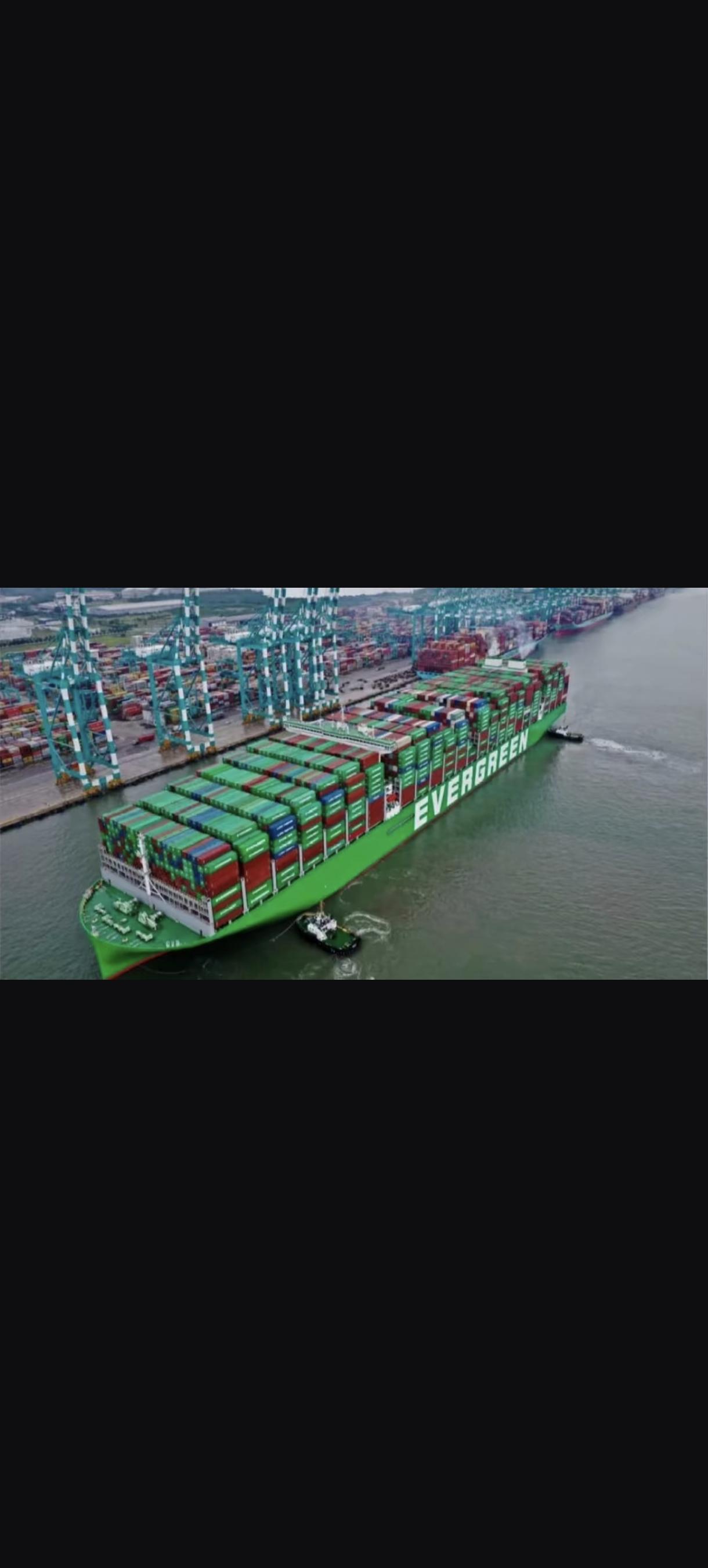 长荣这回真把自己架火上了，拒挂五星红旗？这胆子确实肥。别以为还能像以前那样“