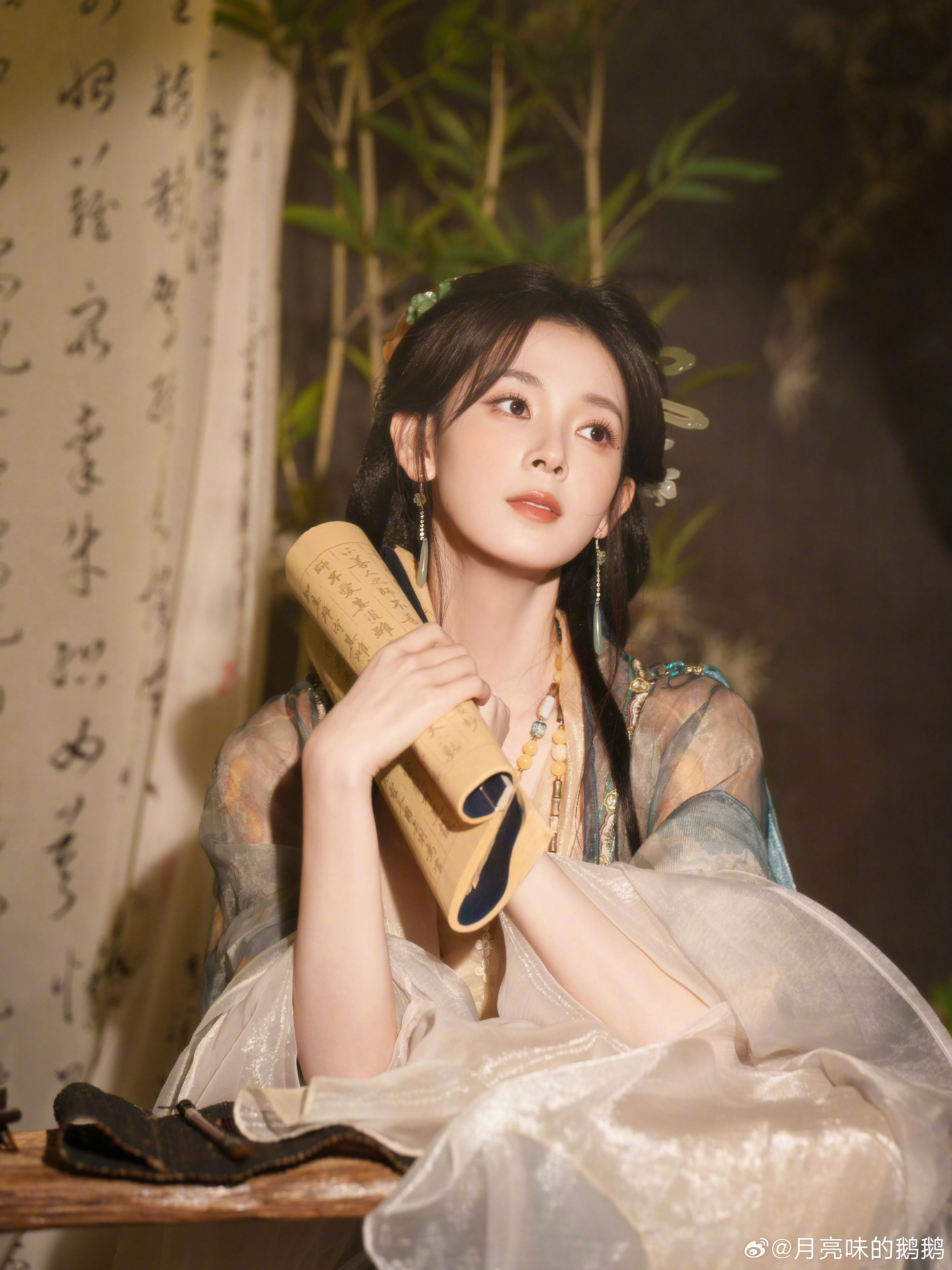 陈瑶🩷陈瑶霍仙姑🩷陈瑶九门风声围绕你身边，思念环绕你耳边。追随光，我对