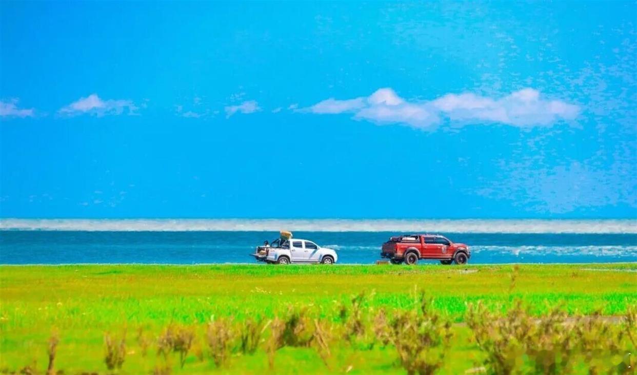 没走过格聂南线，便无法真切感受川西的精髓所在。夏天的秘密隐匿于海拔4000米的格