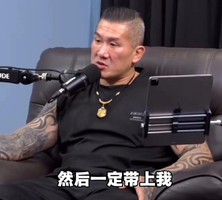 馆长没必要在郑丽文的随访名单里。原因很简单，第一，正如馆长所说，馆长不是中国