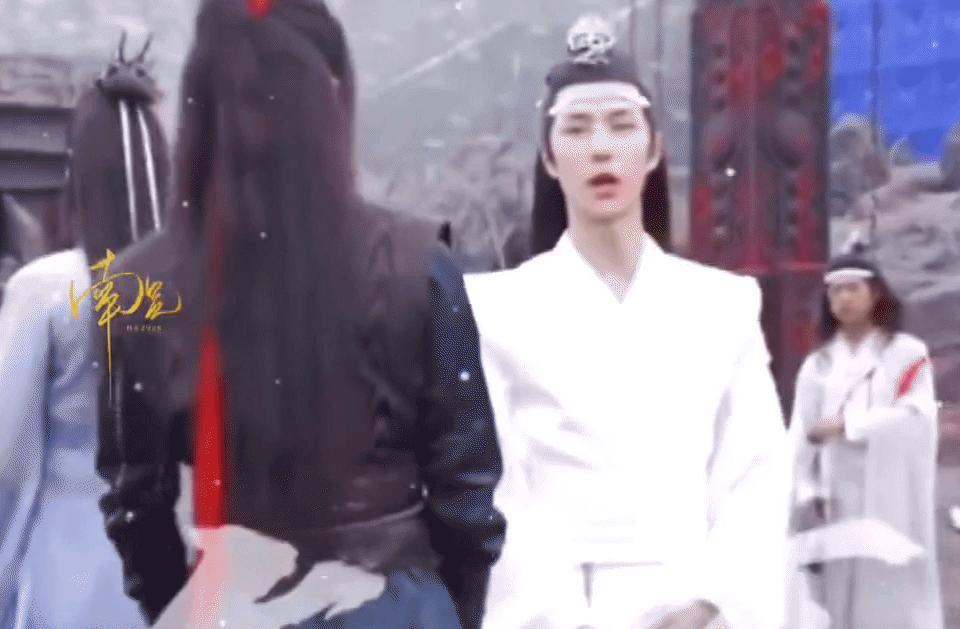 还是会笑，肖肖被打多了之后的肌肉记忆