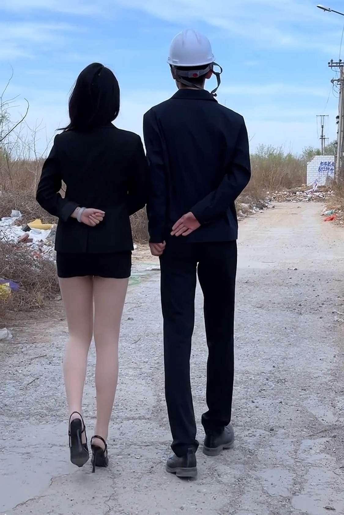白帽子在工地上，是什么级别的领导呢？