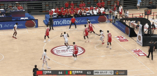 中国男篮新星焦泊乔着实太“嚣张”啦！在今日中国男篮与喀麦隆男篮的比赛中，当比赛进