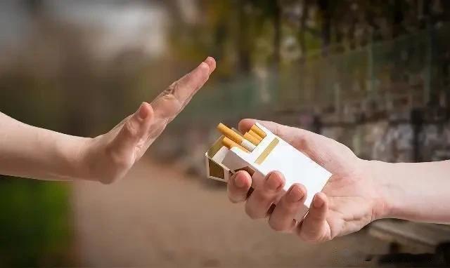 烟瘾不是坏习惯，是慢性病！2026新版戒烟指南，帮普通人轻松戒断现实生活里