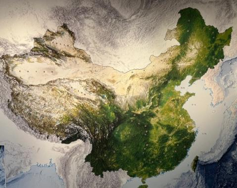 美媒外交事务刊文称，美国政界长期误判中国战略意图。文中指出，中国无意扩张和重塑