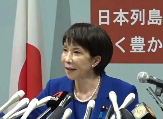 其实对付日本，长远来看最好是用当年清朝对付准噶尔的方式。准噶尔最核心的套路，