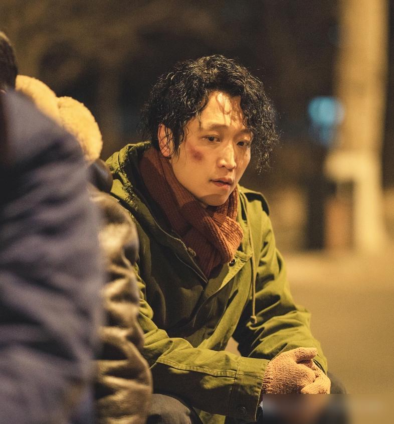 看电视剧《老舅》有一种被骗了的感觉！原本以为年代剧咋不得拍成《人世间》这种的，再