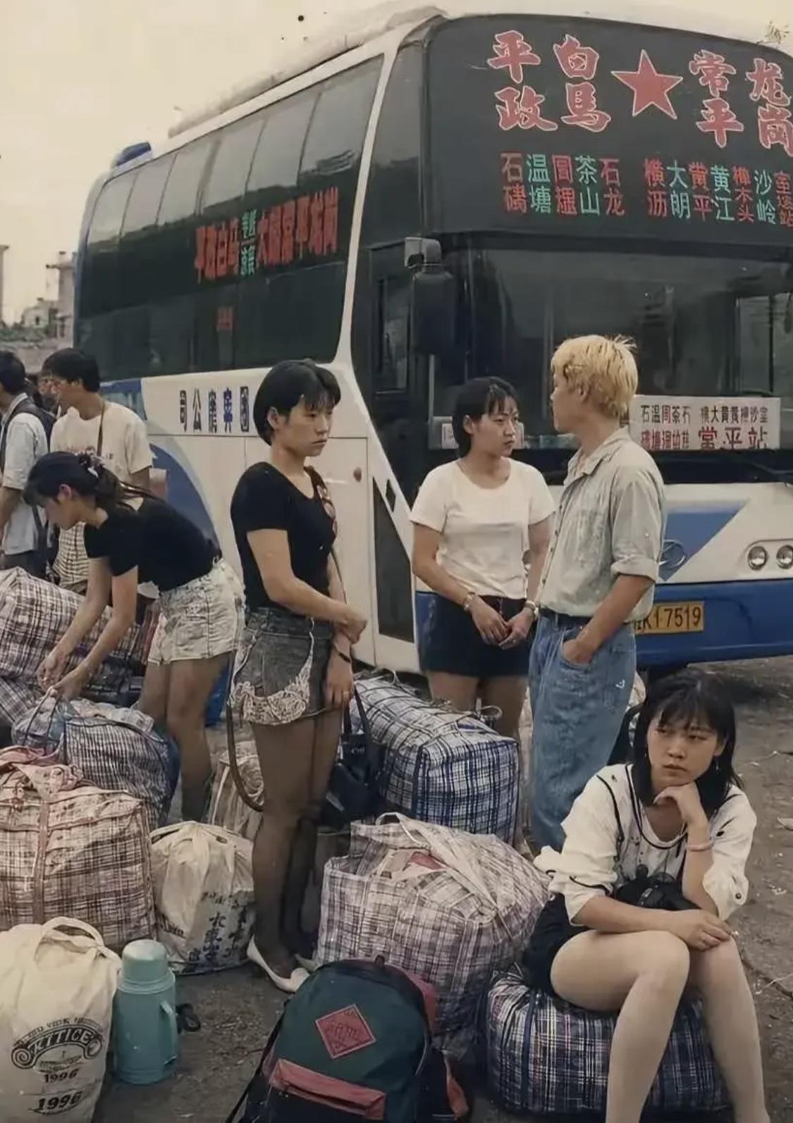 经历过这一幕的人，孩子都上初中了